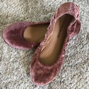 Lucky Brand // Flats